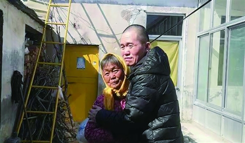 王红军与亲人相见
